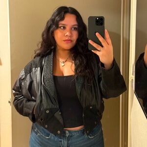 Meet your Posher, Angie